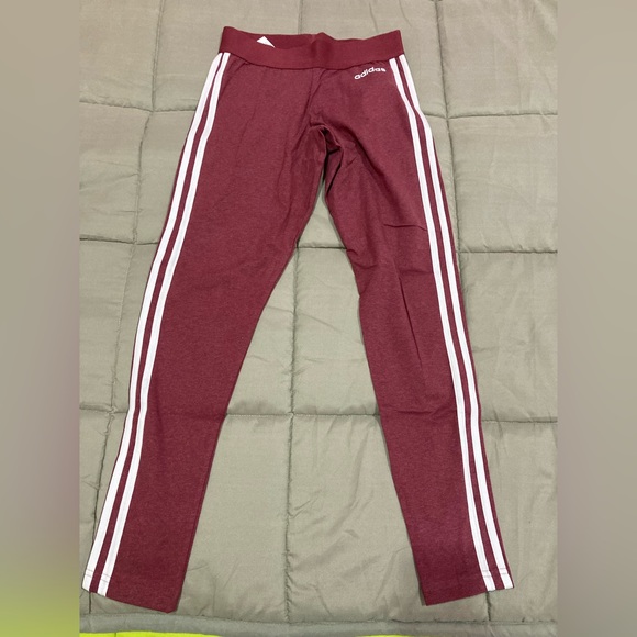 adidas ESSENTIALS 3-STRIPES HIGH-WAISTED SINGLE JERSEY LEGGINGS - Picture 6 of 8